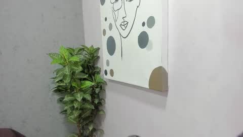 tiffany_mendez online show from November 2025 12:04:01 PM