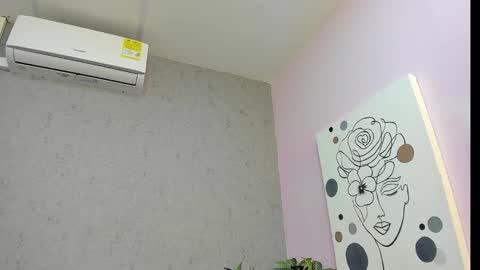 tiffany_mendez online show from February 2026 12:01:02 PM