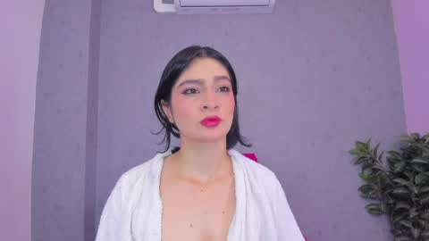 Snapshot of tiffany_mendez chatting on April 2026 12:08:02 PM tiffany_mendez online show from April 2026 12:08:02 PM