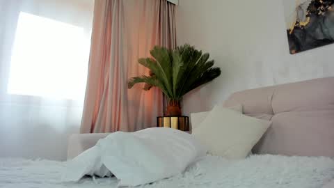 Tiffany Houston online show from January 2025 10:51:01 AM