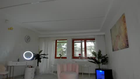 Tiffany Houston online show from February 2025 06:45:02 AM