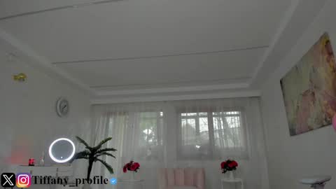 Tiffany Houston online show from November 2025 07:08:01 AM