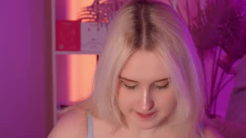 Snapshot of tiffanyjons chatting on February 2026 06:06:01 PM tiffanyjons online show from February 2026 06:06:01 PM