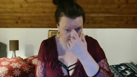 TiffanyMature online show from November 2025 03:23:02 PM