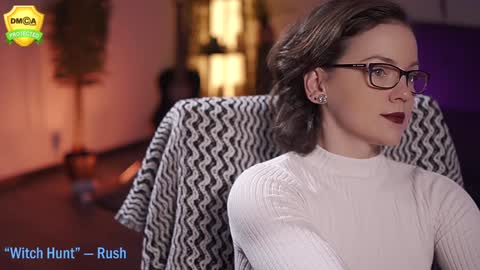 tiffanyriox online show from February 2025 05:52:01 AM