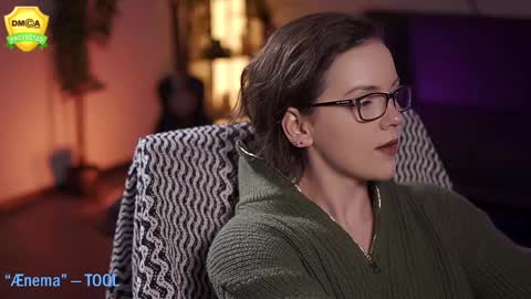 tiffanyriox online show from March 2025 05:52:02 AM