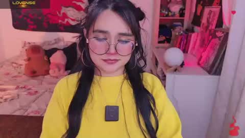 Snapshot of tigerlily__1 chatting on June 2026 01:41:02 AM Lilith online show from June 2026 01:41:02 AM