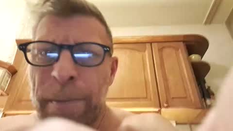 Snapshot of tigermatt76e chatting on February 2026 07:43:01 PM tigermatt76e online show from February 2026 07:43:01 PM