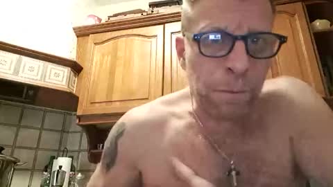 Snapshot of tigermatt76e chatting on February 2026 06:17:02 PM tigermatt76e online show from February 2026 06:17:02 PM