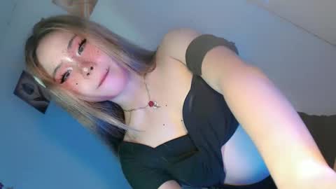 tight_elliana online show from May 2026 08:36:01 PM