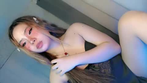 tight_elliana online show from May 2026 08:48:02 PM