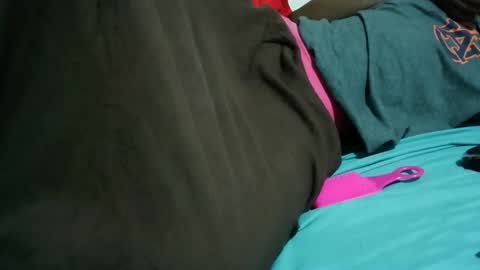 tight_pussie online show from April 2026 10:37:02 PM