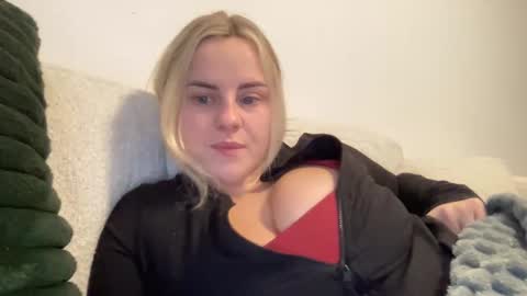 Lexi online show from September 2025 03:31:01 AM