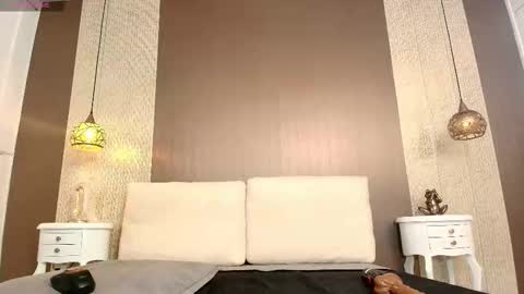 Snapshot of tiifany_baker chatting on December 2025 08:16:02 PM T I F F A N Y online show from December 2025 08:16:02 PM