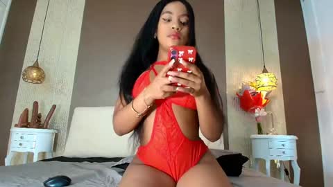 Snapshot of tiifany_baker chatting on May 2026 08:35:02 PM T I F F A N Y online show from May 2026 08:35:02 PM