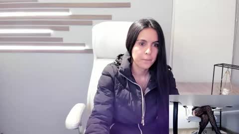 Snapshot of tiinyangel chatting on February 2026 01:48:02 PM tiinyangel online show from February 2026 01:48:02 PM