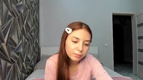 tillly_18 online show from June 2026 09:19:02 AM