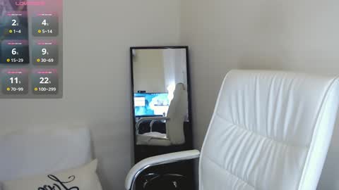 Tilly online show from January 2025 03:57:01 PM