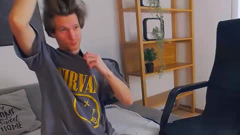 ask me online show from December 2025 08:38:01 PM