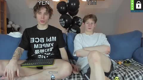 Snapshot of tim_milll chatting on February 2025 09:32:02 PM Tim online show from February 2025 09:32:02 PM