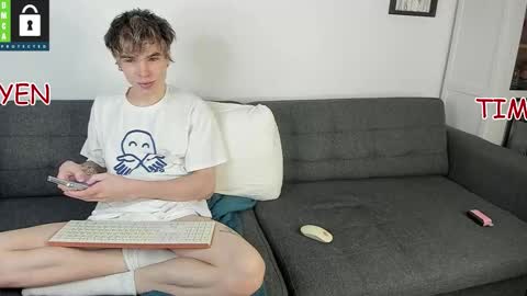 Snapshot of tim_milll chatting on December 2025 05:23:01 AM Tim online show from December 2025 05:23:01 AM