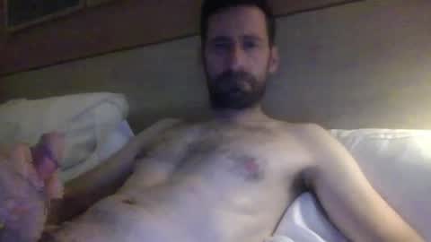 itsjustashotaway online show from May 2026 09:32:01 PM