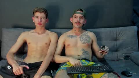 Snapshot of timothy_eliot chatting on April 2026 05:16:01 AM wanna play bareback uncut colombian couple new twink bbk online show from April 2026 05:16:01 AM