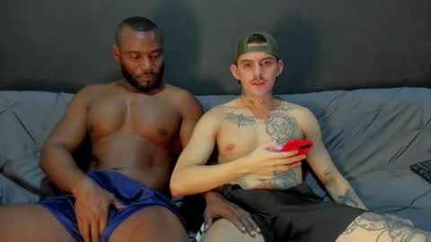 Snapshot of timothy_eliot chatting on April 2026 01:08:01 AM wanna play bareback uncut colombian couple new twink bbk online show from April 2026 01:08:01 AM