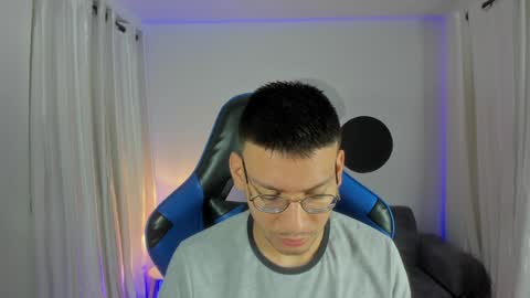 timi  jones online show from December 2024 10:49:01 AM