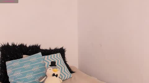 Timothy 21 years old online show from November 2025 07:46:02 PM