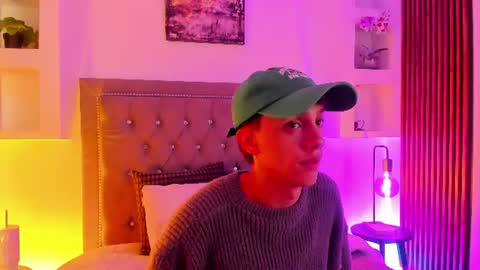 Timothy 21 years old online show from June 2026 04:07:02 AM