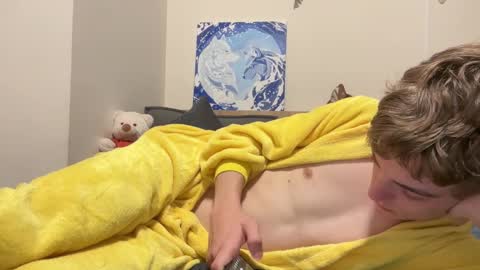 Snapshot of timveret chatting on February 2025 11:15:01 PM Wizard online show from February 2025 11:15:01 PM