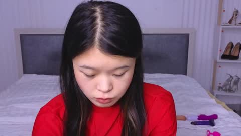 tina__kim online show from December 2024 08:08:02 AM