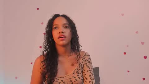 Snapshot of tina_rousse2 chatting on October 2025 05:24:02 PM T I N A online show from October 2025 05:24:02 PM