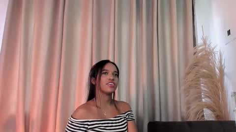 Snapshot of tina_rousse2 chatting on February 2026 04:52:02 PM T I N A online show from February 2026 04:52:02 PM