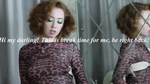 Snapshot of tinabrook chatting on January 2025 10:38:02 AM Tina online show from January 2025 10:38:02 AM