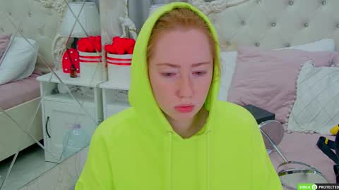 Snapshot of tinabrook chatting on September 2025 03:19:02 AM Tina online show from September 2025 03:19:02 AM