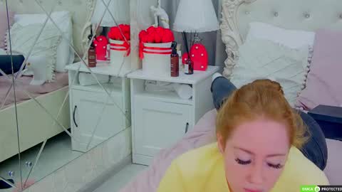 Snapshot of tinabrook chatting on October 2025 03:47:02 AM Tina online show from October 2025 03:47:02 AM