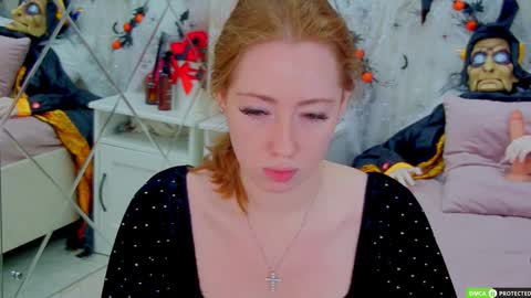 Snapshot of tinabrook chatting on October 2025 03:58:02 AM Tina online show from October 2025 03:58:02 AM