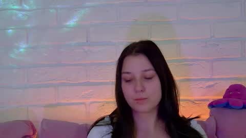 TinaBurton online show from November 2025 05:35:01 AM