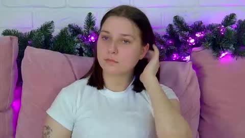 TinaBurton online show from December 2025 07:39:02 AM