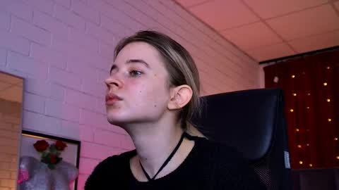 Tina Davil online show from February 2026 01:03:02 PM