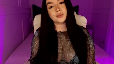 hi im curvy babyface girlie Tina online show from April 2026 07:45:01 AM