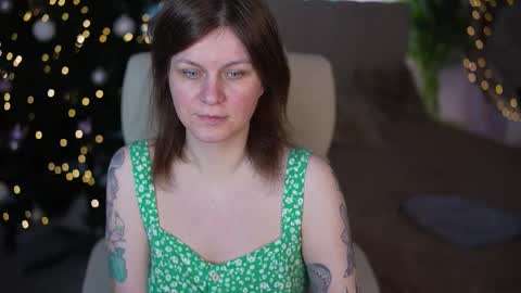 Snapshot of tinamelt chatting on January 2026 07:08:01 PM TinaMelt online show from January 2026 07:08:01 PM