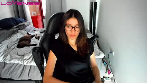 Tina online show from December 2024 07:54:02 PM