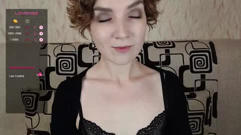 Tina online show from September 2025 04:44:01 AM