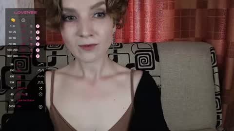 Snapshot of tinawincee chatting on June 2026 05:56:02 AM Tina online show from June 2026 05:56:02 AM