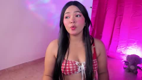 Snapshot of tinixmorgan chatting on November 2025 03:31:02 AM tinixmorgan online show from November 2025 03:31:02 AM