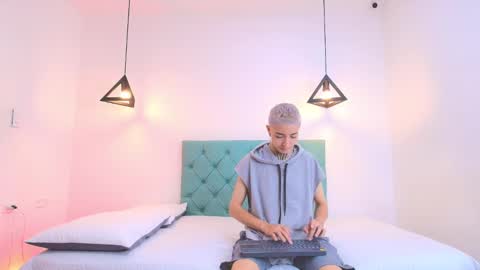 TINNY AND CANDY online show from February 2025 01:08:02 PM