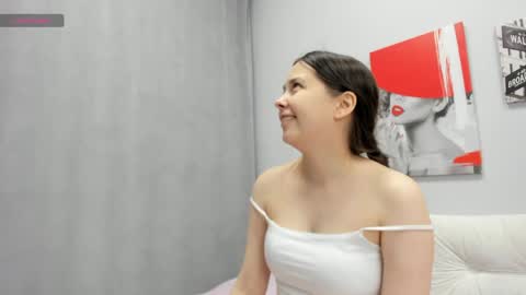 Snapshot of tiny__juju chatting on May 2026 04:07:02 AM JuJu online show from May 2026 04:07:02 AM